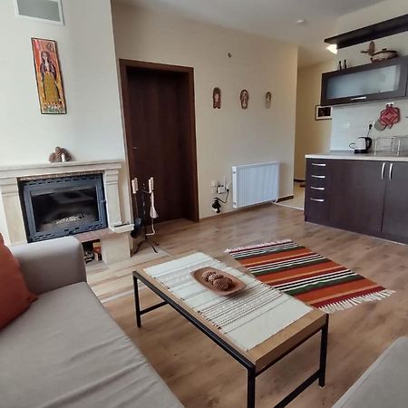 Family Apartment "Cosy Nature" Смолян Екстер'єр фото